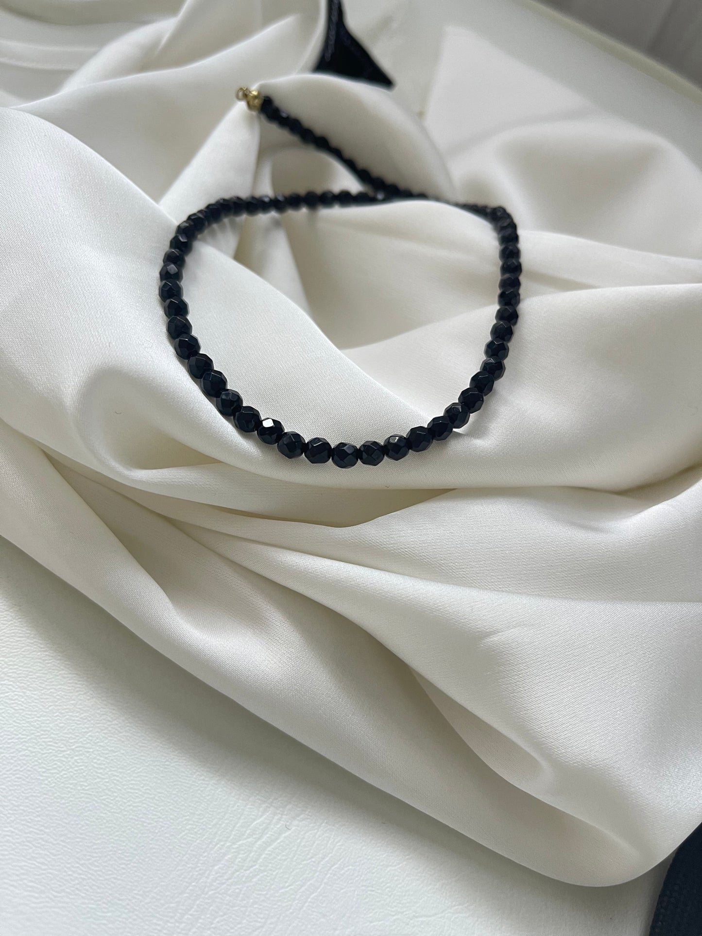 Minimal Black Onyx Choker